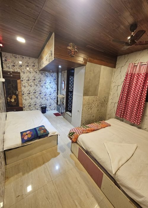 WhatsApp Image 2025-11-03 at 11.46.47 AM (1)