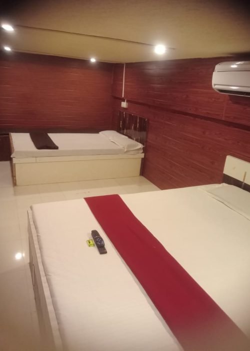 WhatsApp Image 2025-11-03 at 4.11.08 PM